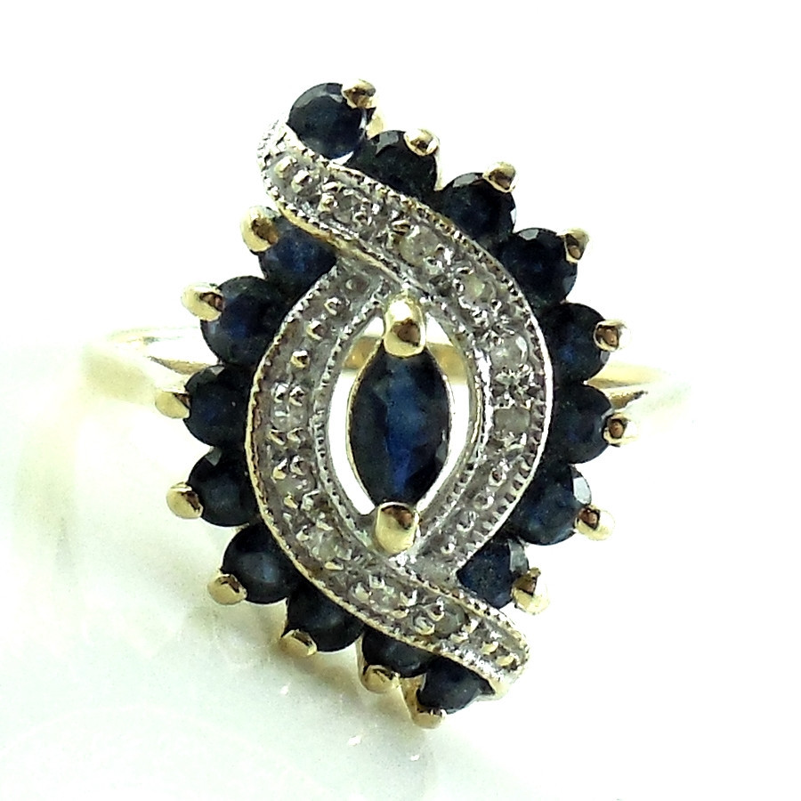 Ornate Vintage 14k Gold And .68 Cts Diamonds And Sapphires Ring Size 6