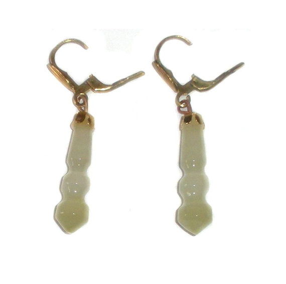 Vintage Gold Plated European Leverback Carved Lt Green Onyx Stone Dangle Earrings Pierced