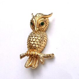 No Wear Condition Vintage Mid Century Castlecliff Green Rhinestone Owl Pin