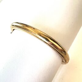 Vintage 1970s-1980s Plain Gold Plated Bangle Bracelet w Safety Chain Size 6 1/4"